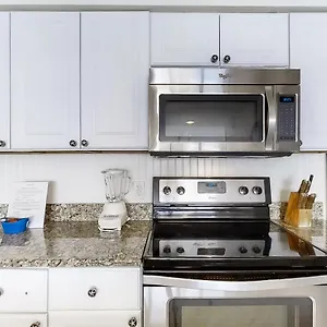 https://beach-house-iv.hotels-destin.com